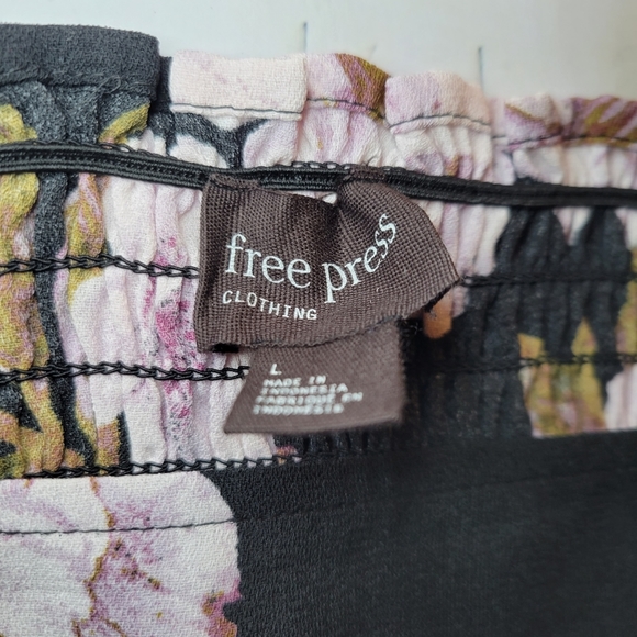 Free Press Floral Blouse - Picture 2 of 10
